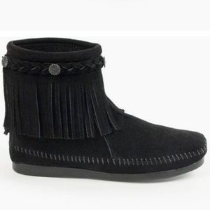 Minnetonka High Top Back Zip boot